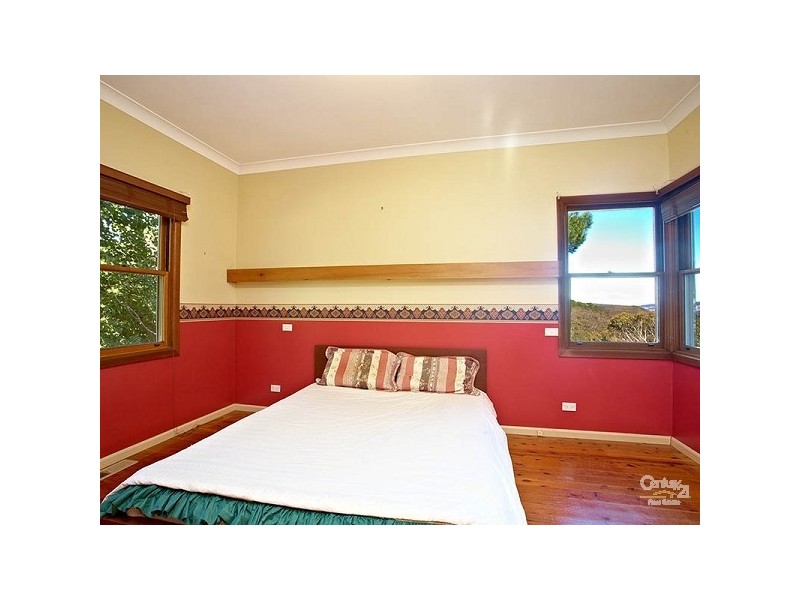 20 Asquith Ave, Wentworth Falls NSW 2782