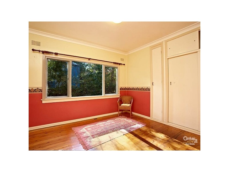 20 Asquith Ave, Wentworth Falls NSW 2782