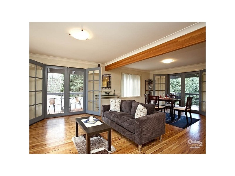 224 Blaxland Rd, Wentworth Falls NSW 2782