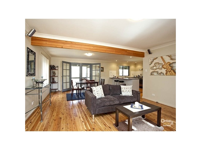 224 Blaxland Rd, Wentworth Falls NSW 2782