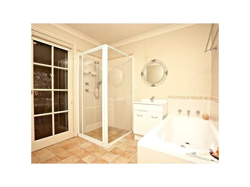 224 Blaxland Rd, Wentworth Falls NSW 2782