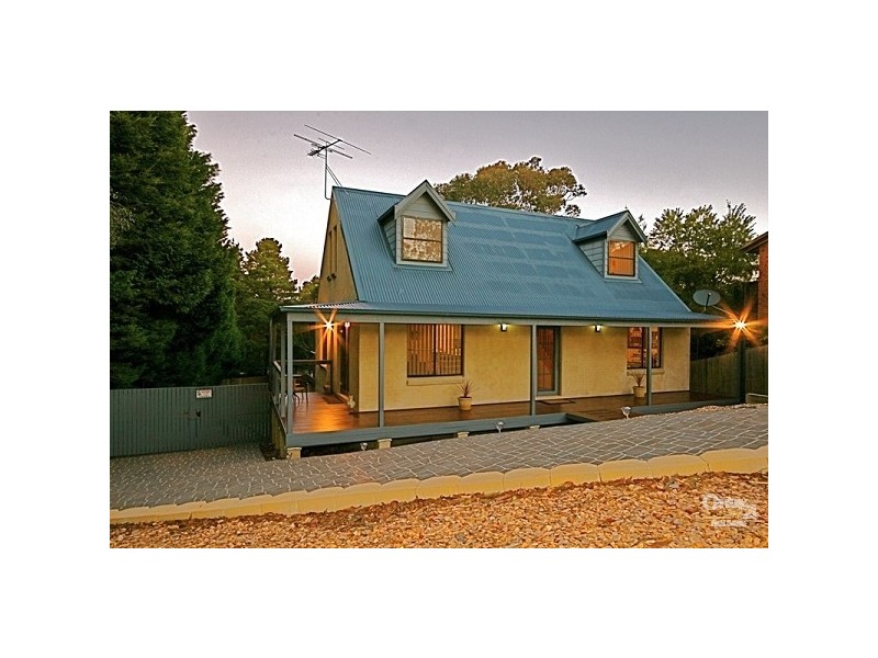 224 Blaxland Rd, Wentworth Falls NSW 2782