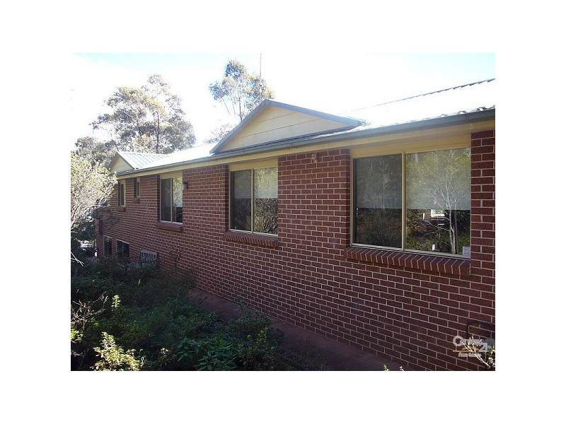 44 Lurline Street, Wentworth Falls NSW 2782