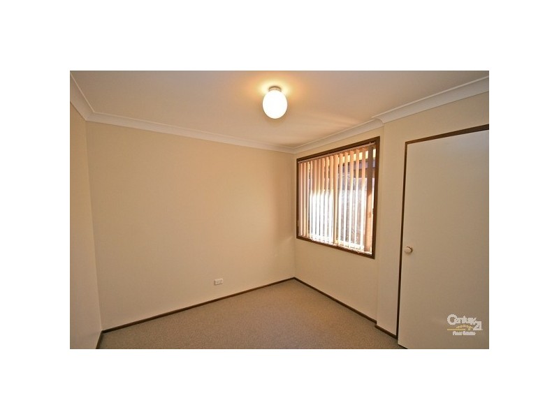 32 Cook Road, Wentworth Falls NSW 2782