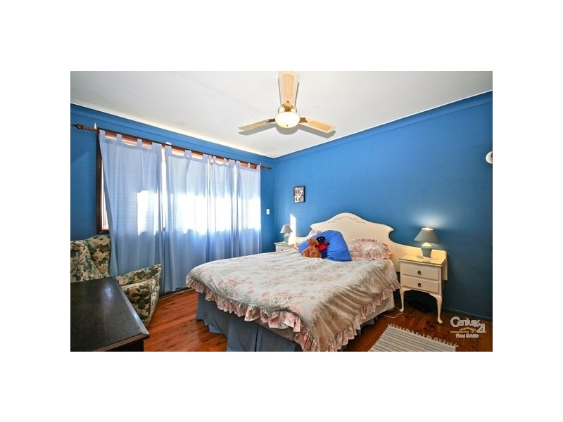 3 Murray St, Wentworth Falls NSW 2782