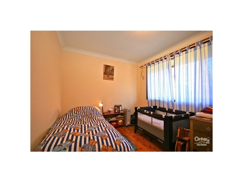 3 Murray St, Wentworth Falls NSW 2782