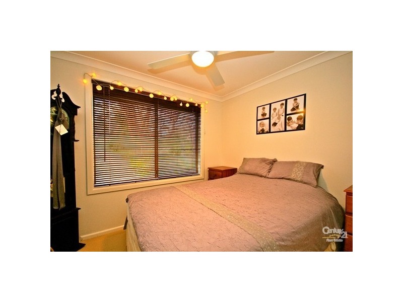 121 Henderson Rd, Wentworth Falls NSW 2782