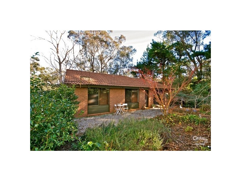 121 Henderson Rd, Wentworth Falls NSW 2782