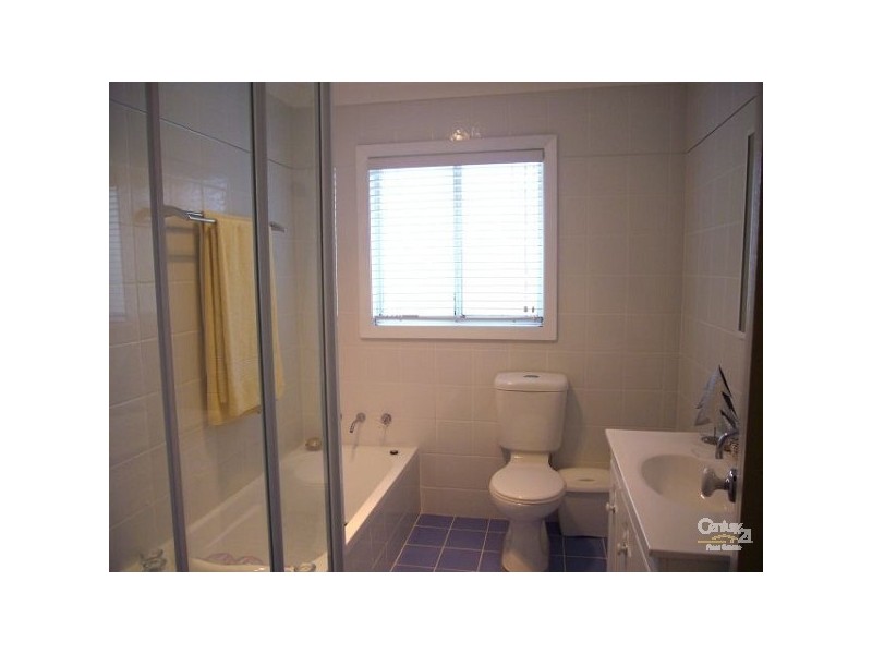 63 Henderson Road, Wentworth Falls NSW 2782