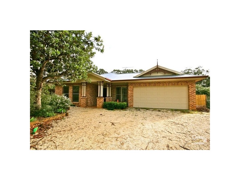12 Lawson View Parade, Wentworth Falls NSW 2782