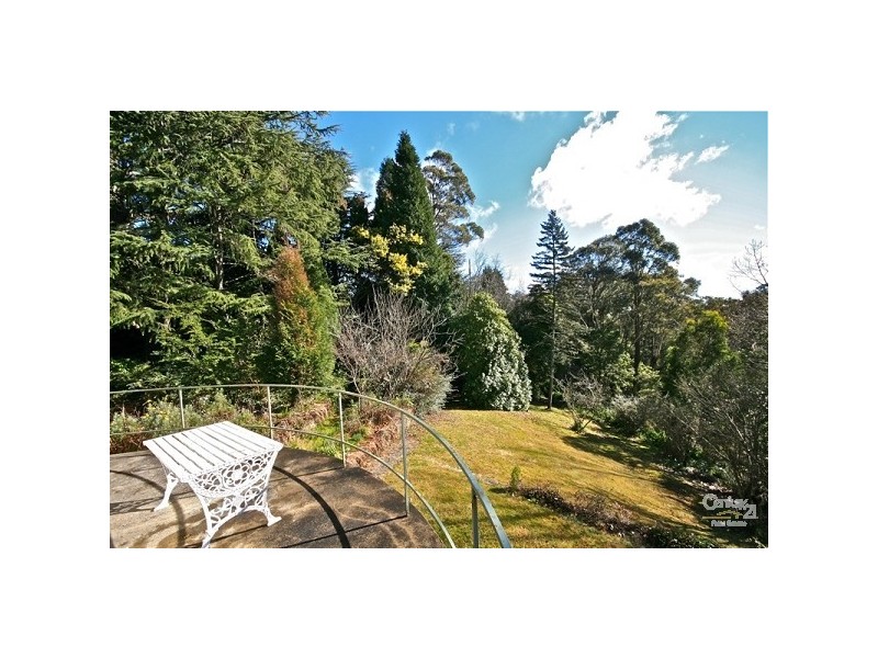 6 Churchhill Street, Leura NSW 2780