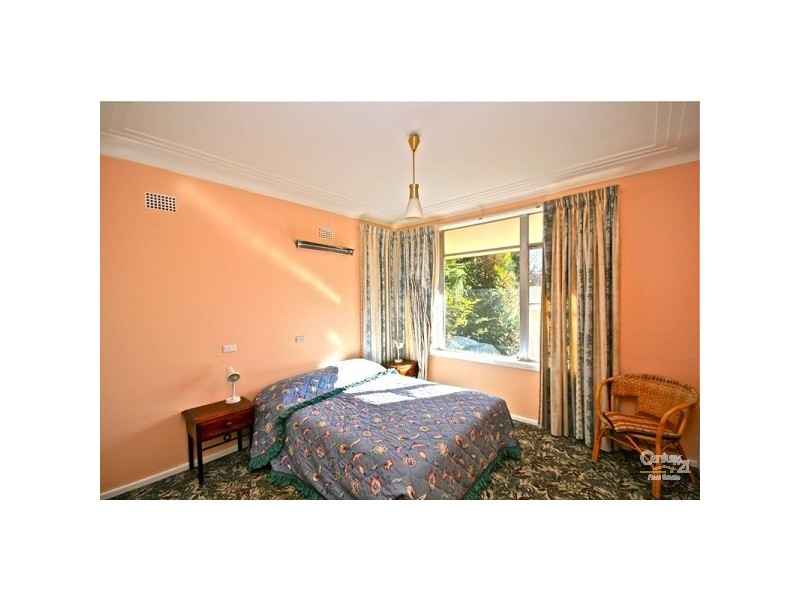 6 Churchhill Street, Leura NSW 2780