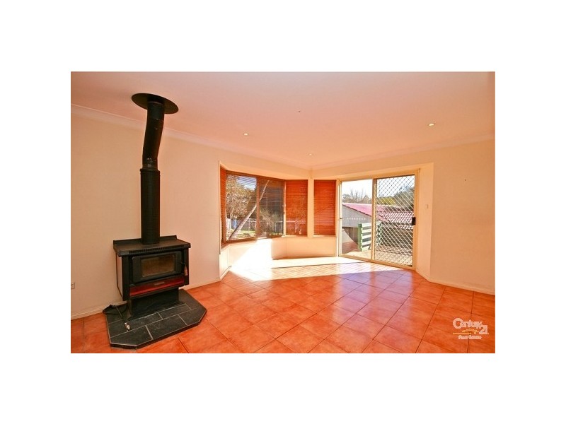 57 Shortland Street, Wentworth Falls NSW 2782