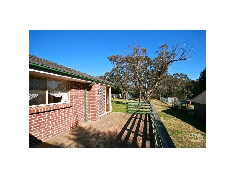 57 Shortland Street, Wentworth Falls NSW 2782