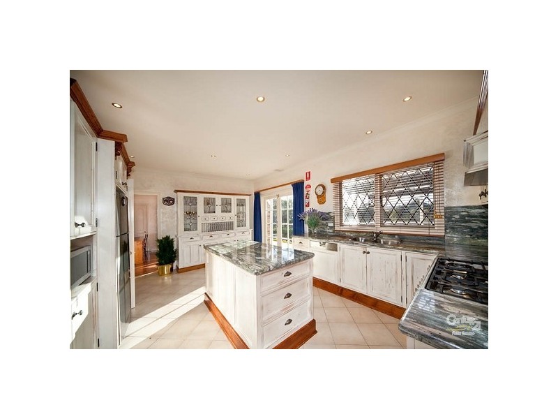 291 Blaxland Rd, Wentworth Falls NSW 2782