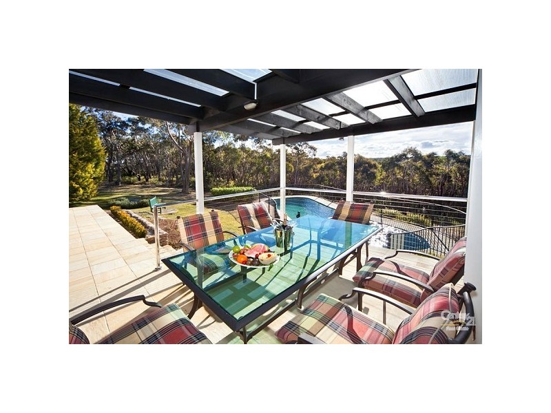 291 Blaxland Rd, Wentworth Falls NSW 2782