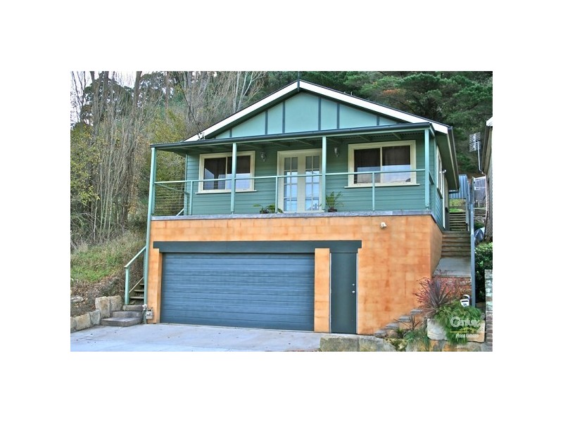 24 Macauley Street, Lithgow NSW 2790