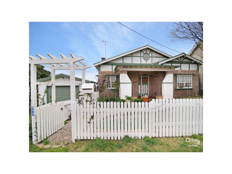 38 Walgett St, Katoomba NSW 2780