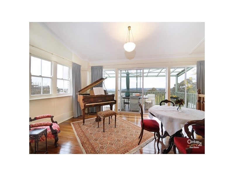 38 Walgett St, Katoomba NSW 2780