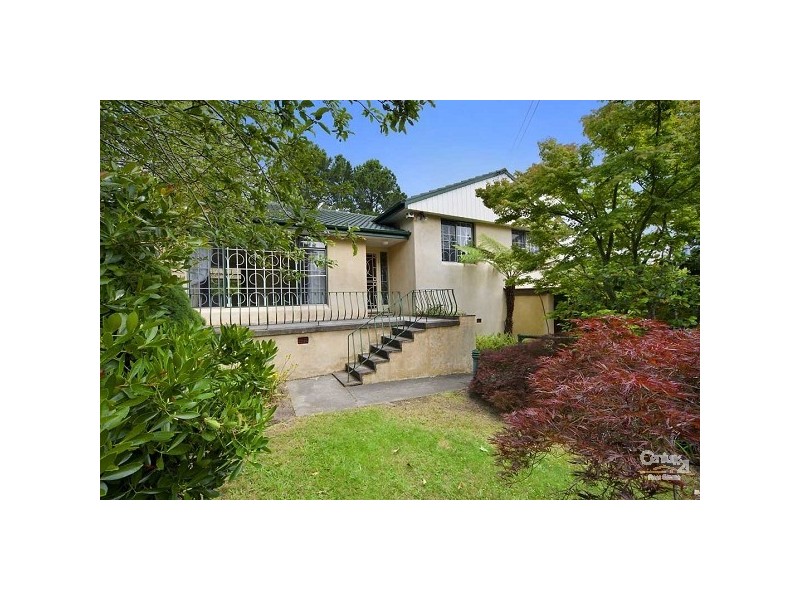 107 Pritchard St, Wentworth Falls NSW 2782