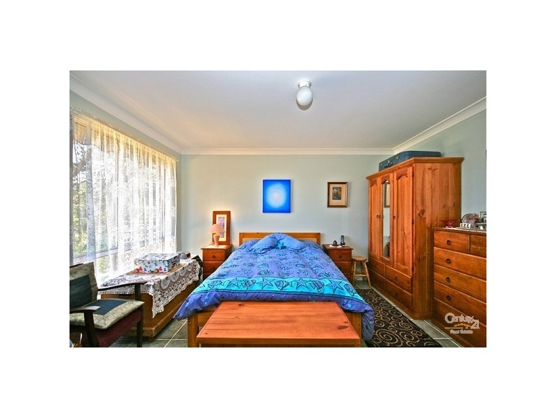 36 Shortland St, Wentworth Falls NSW 2782
