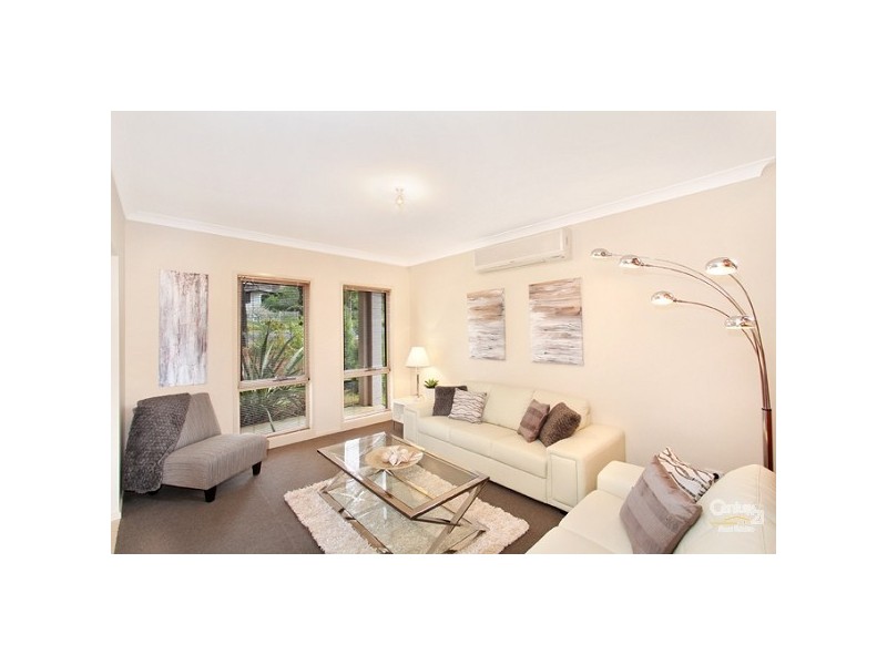 6 Pritchard St, Wentworth Falls NSW 2782