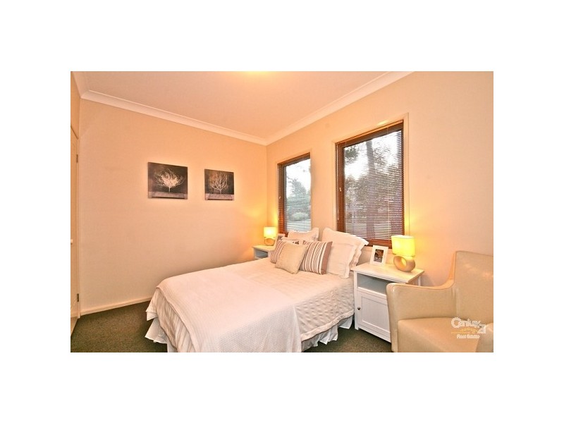 6 Pritchard St, Wentworth Falls NSW 2782