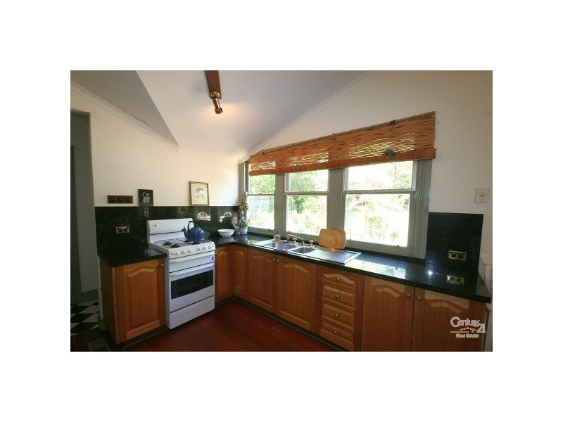 30 Backhouse Street, Wentworth Falls NSW 2782