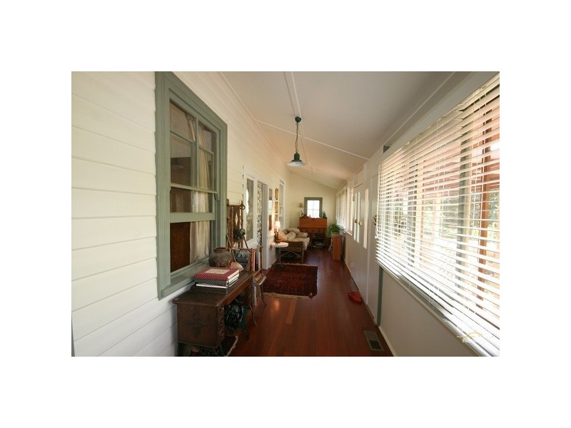 30 Backhouse Street, Wentworth Falls NSW 2782
