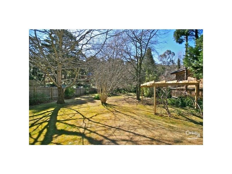 38 Scott Avenue, Leura NSW 2780