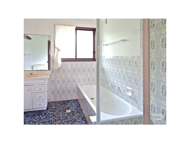 238 Blaxland Rd, Wentworth Falls NSW 2782