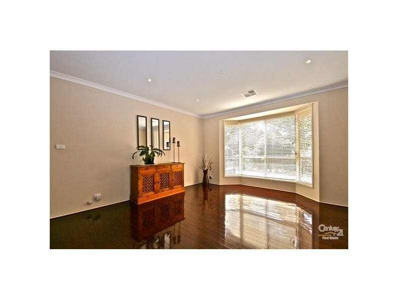 12 Lawson View Pde, Wentworth Falls NSW 2782