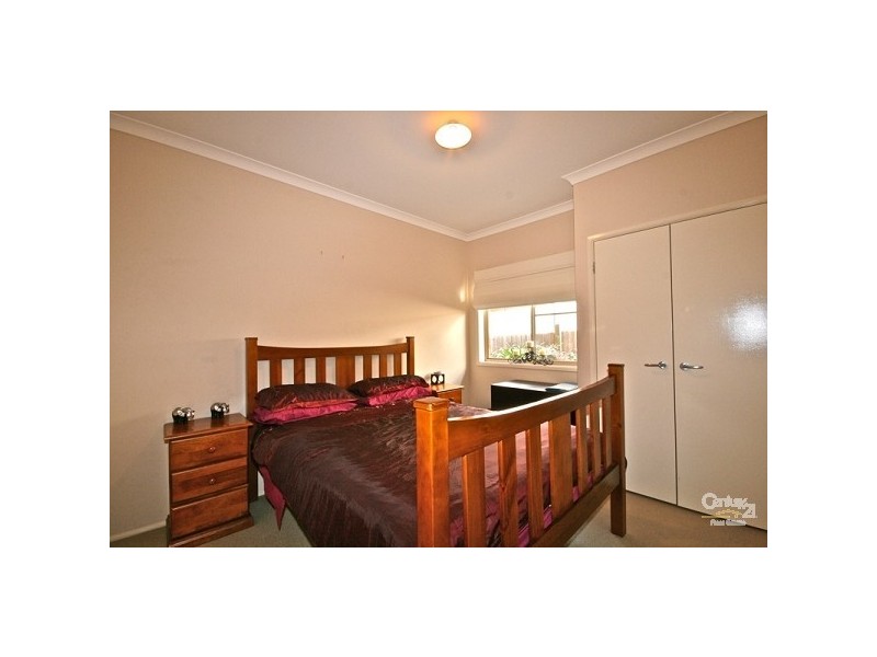 12 Lawson View Pde, Wentworth Falls NSW 2782