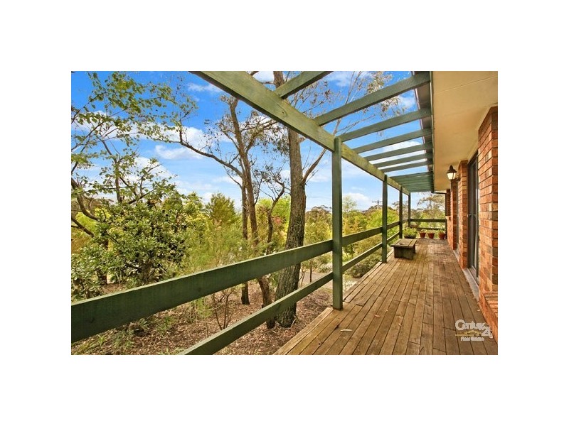 54 Yanko Ave, Wentworth Falls NSW 2782