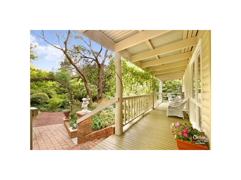 5 Queen Elizabeth Drive, Wentworth Falls NSW 2782