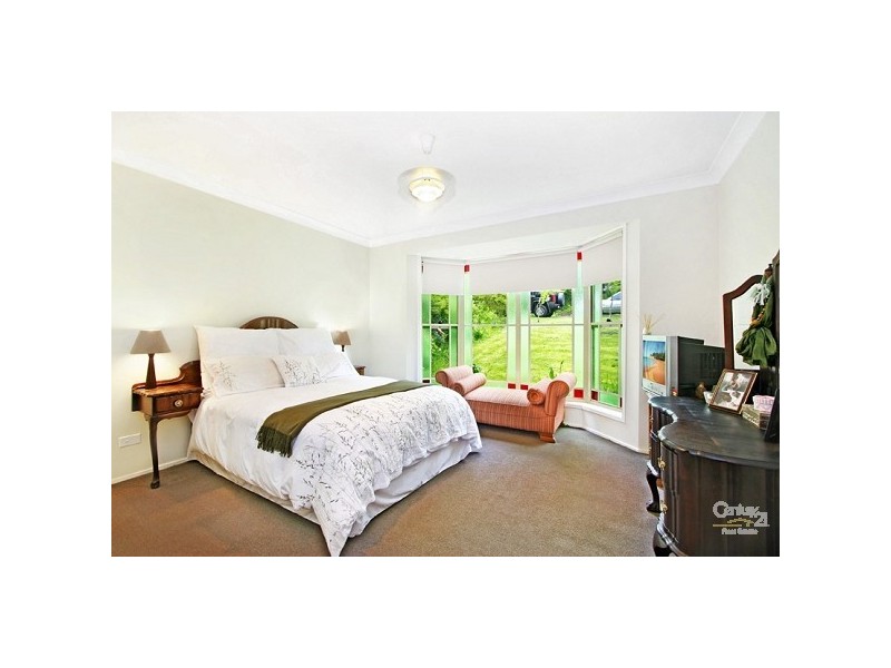 18 Erica Road, Wentworth Falls NSW 2782