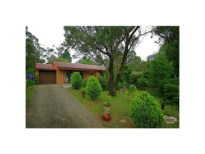 42 Shortland St, Wentworth Falls NSW 2782