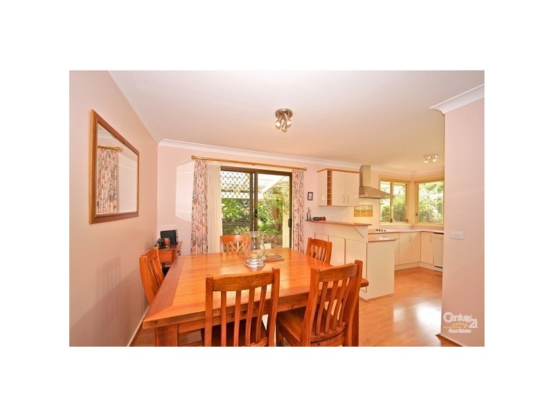19 Pauline Ave, Wentworth Falls NSW 2782