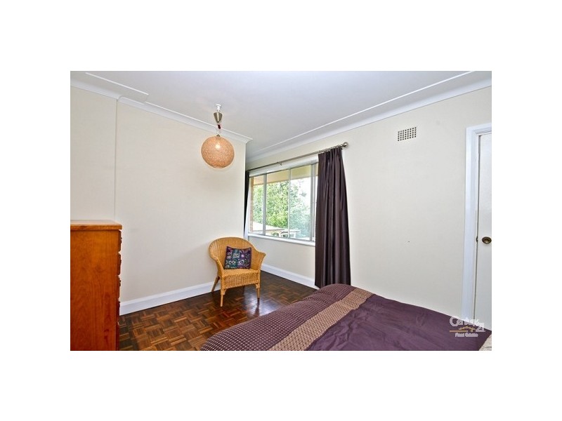 60 Taylor Avenue, Wentworth Falls NSW 2782