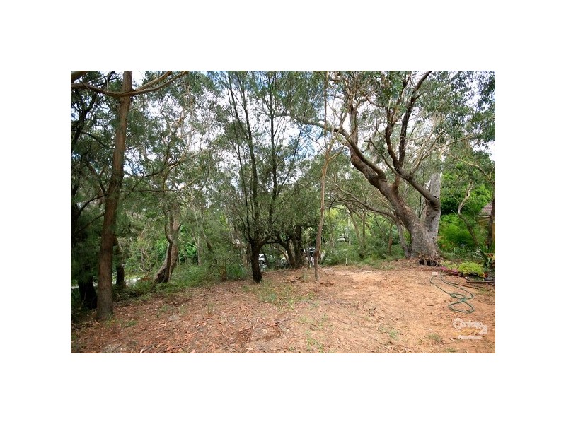 33 Hume Avenue, Wentworth Falls NSW 2782