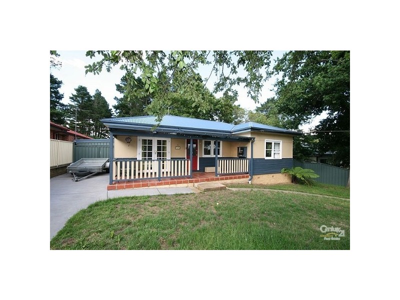 10 Cox Avenue, Wentworth Falls NSW 2782