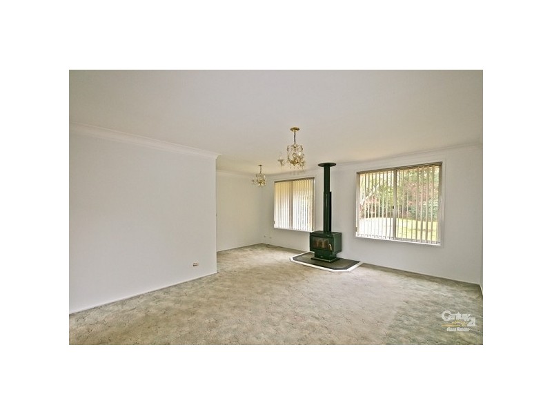 187 Blaxland Road, Wentworth Falls NSW 2782