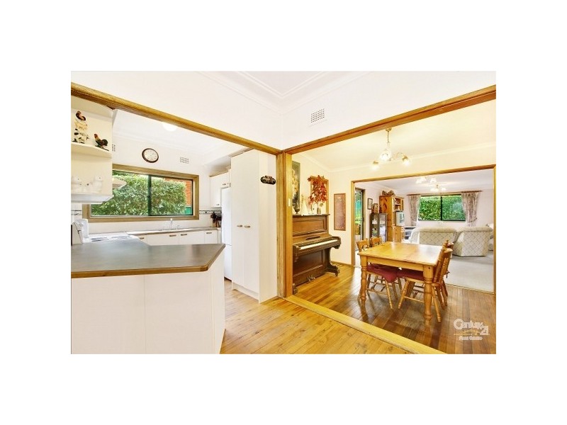 7 Mitchell St, Wentworth Falls NSW 2782