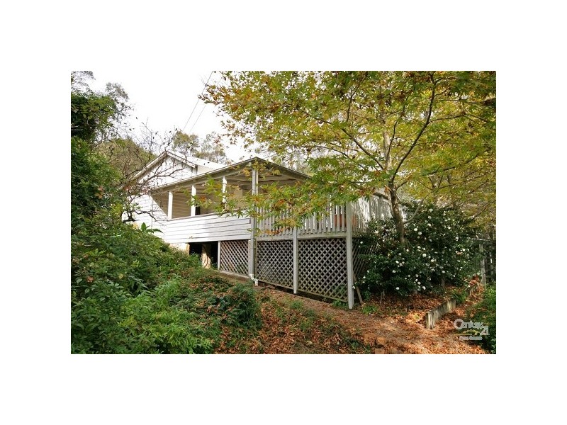 14 Walmer Crescent, Wentworth Falls NSW 2782