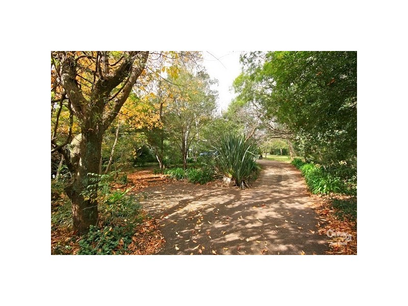 14 Walmer Crescent, Wentworth Falls NSW 2782