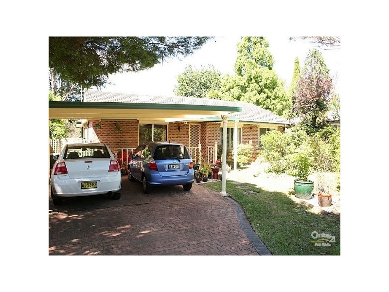 14 Cook Road, Wentworth Falls NSW 2782