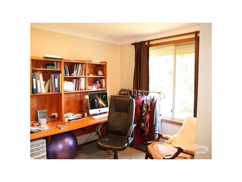 14 Cook Road, Wentworth Falls NSW 2782