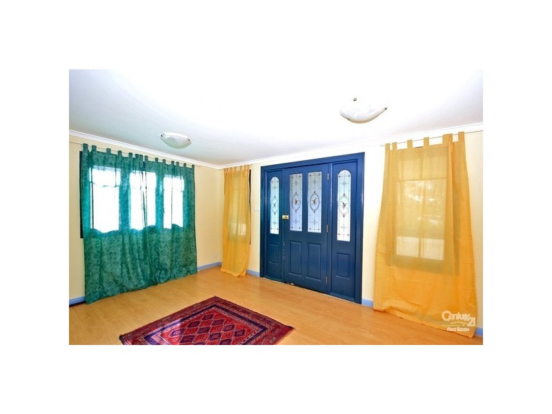 12 Blaxland Road, Wentworth Falls NSW 2782