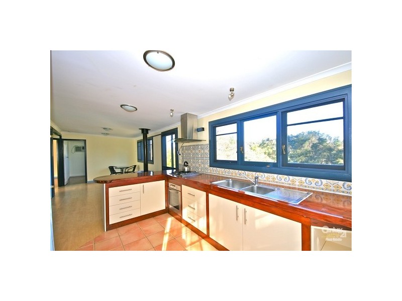 12 Blaxland Road, Wentworth Falls NSW 2782