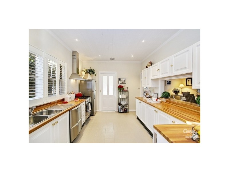 5 Myoori Avenue, Wentworth Falls NSW 2782